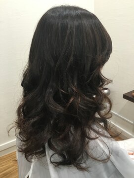 カナオア ヘアーデザイン(kanaoa hair design) ローレイヤー巻いてみました