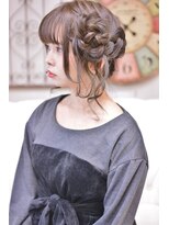 メイズ(MAZE) ミディアムの編みこみツインテール【メイズ東中野・鍛原志行】