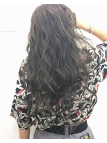 トロニー(TLONY)&nbsp;渋谷TLONY hori 明暗をハッキリ出したハイライトカラー