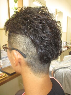 コアフィールフィス(COIFFURE fils) 《見附・新町》夏仕様パーマ×刈り上げ