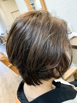 ハロ 蕨(HALO) ショートパーマスタイル