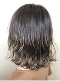 グレージュ×ナチュラルグラデーション