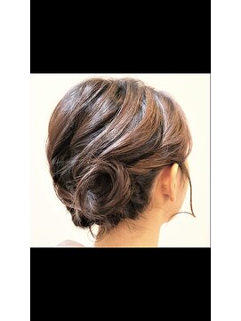 ピーチブロッサム(Peach☆Blossom) ゆるめのアップスタイル