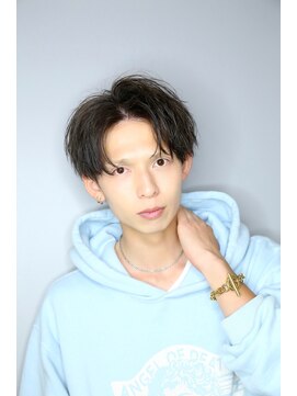 ザ サードヘアー 津田沼 (THE 3rd HAIR) ラフムーブセンターパート