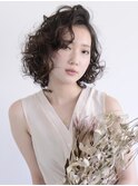 カーリーパーマ_大人ボブ_ウエットスタイル