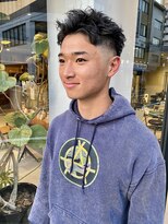 ヘアー アイス ルーチェ(HAIR ICI LUCE)&nbsp;ミドルスキンフェードの無造作ショート/大矢