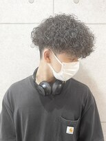 シロ 船橋(白silo)&nbsp;ツーブロックマッシュ/波巻き/ハイライト/束感[船橋駅/船橋]