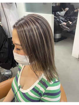 レックス 中野(rex) シャドールーツ