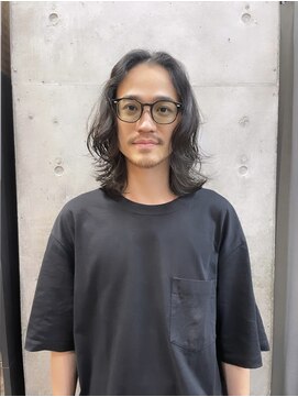 サク(Sac.) メンズ　ロング　パーマスタイル