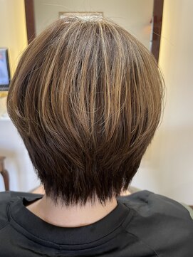 ビビディバビディブー(Bibbidi Bobbidi Boo) ウィービングショート