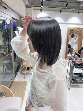 アドア 横浜(ADORE) 【ADORE横浜】オリーブグレー×結べるボブ