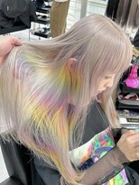 シェイロ(Cielro)&nbsp;ホワイトベージュ×レインボー/こなれミディ