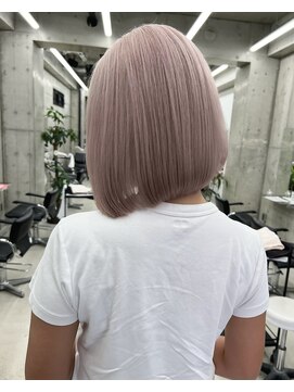 リノート バイ エゴル 名古屋(LINOET by ENGOL) 【LINOET 名古屋】佐藤まいら　ホワイトピンク