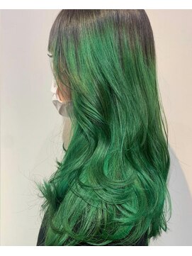 スーリール 赤坂店(Sourire) グリーンカラー