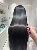 ロンドルーチェ 心斎橋(Lond luce)&nbsp;ダークアッシュ/ミディアムレイヤーカット［髪質改善/縮毛矯正］