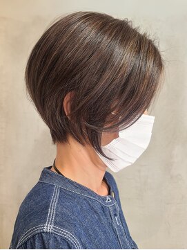 ソワネ 表参道(soigne) 表参道大人ショートボブ白髪ぼかしハイライト顔周りレイヤー30代