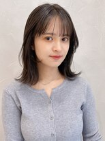 ミニウルフ デジタルパーマ サイドバング 小顔 レイヤー