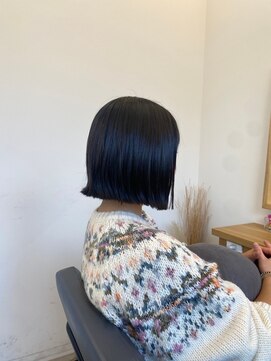 クラップス オル 金沢八景(CLAPS Ore) 金沢八景ショートボブ丸みショートイルミナカラー顔周りレイヤー