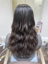 アピッシュ シェリ(apish cherie)&nbsp;デジタルパーマしっかりめコテ巻き風パーマミックスパーマ