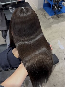 ザシェノンウメダ(THA CHAINON UMEDA) イメチェン/ピンクベージュ/アンブレラカラー/前髪/大阪梅田