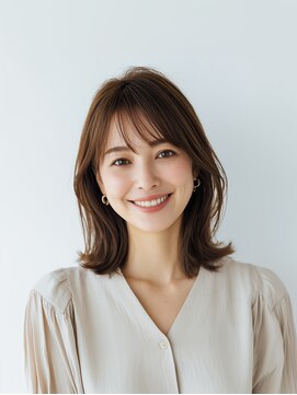 e.m.a プレミアムビューティーサロン 栄駅店(e.m.a PREMIUM BEAUTY SALON) レイヤーカット/イメチェン/外ハネボブ/美髪/ワイドバング/髪型