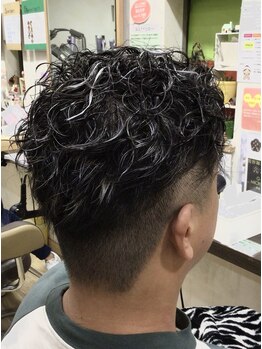美容室 ネオ ルージュ(Neo Rouge)の写真/【岡崎】王道パーマから凝ったパーマまで自由自在♪経験豊富なスタイリストによるスピーディー施術が自慢!!