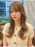 小顔くびれレイヤーカットミディアムレイヤーオリーブベージュ