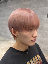 ルイス(L'wis)&nbsp;渋谷 ブリーチ ピンク 学割 メンズ マッシュ 前髪