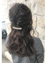 ヘアメイク ヴァロ(Hair Make VaLo)&nbsp;ハーフアップアレンジ＋お呼ばれアレンジ