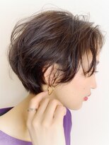 シータ(sheta)&nbsp;【sheta/AI】小顔耳かけゆるパーマショートボブ