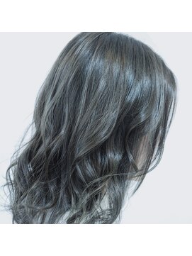 ヘアアンドメイク アクシス(AXIS) 透明感ブルージュ