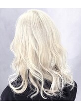 9.47 ホワイトベージュ