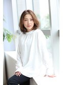 フェミニンボブ
