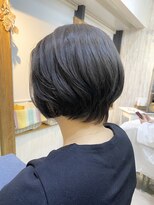 ニコフル(Nico-Hulu) 丸みショートボブ/アッシュ/ラフニュアンス【人形町/浜町】