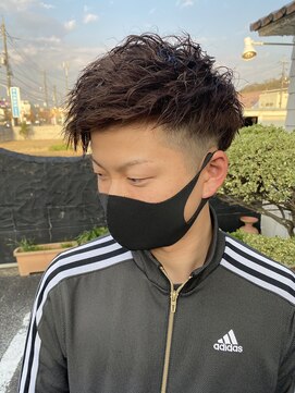 モニュメント(Monument) アップバングラウンドレイヤー