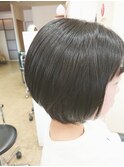 ショートボブ