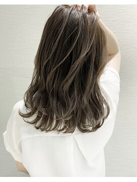 シルクレイ 吉祥寺店(Silk-lei) #ハイライトグラデーションカラー#カーキグレージュ#吉祥寺