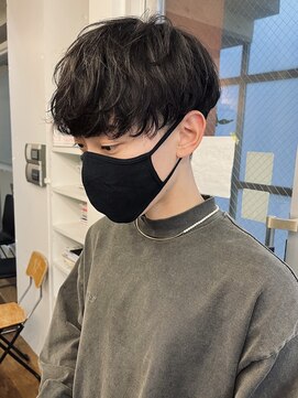 バイフィフス 原宿/表参道(by fifth) ◇メンズマッシュ 韓国ヘア ニュアンスパーマ 刈り上げ