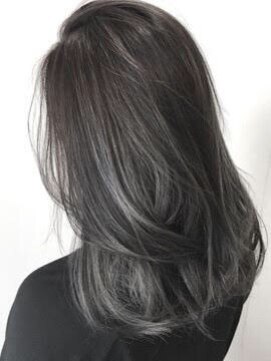 キリカ 新宿東口(KIRIKA) アディクシーカラー  グレー【KIRIKA新宿】