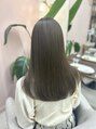 シーテ(Ciete) 透明感オリーブカラー、ベージュカラーが得意です♪