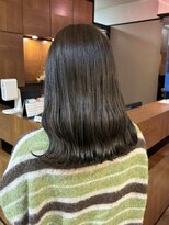 ヌーズ(Nuuds) オリーブベージュカラー