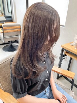 ミュラ(mulah) ブリーチなし透明感カラーアッシュグレージュ＊顔まわりレイヤー
