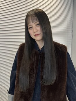 画の写真/思わず見惚れるストレートヘア/自然なツヤ感を出す縮毛矯正♪トリートメント以上に大満足できる髪質改善*