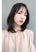 20代30代40代　ミディアムレイヤー　ハッシュカット　暗めカラー