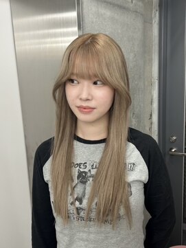 エヌアイ オモテサンドウ(ni omotesando) ミルキーベージュ★ ブリーチありダブルカラー