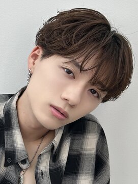 ロンドオム 池袋(Lond Homme) men's/メンズ/刈り上げセンターパート/ダウンパーマ/池袋