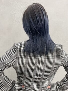 ギークス(GEEKS) 【GEEKS渋谷】ウルフ/ネイビー/冬カラー/小顔ミディアムレイヤー