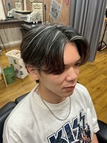 アールズ ヘア(R's hair)&nbsp;MEN’S HAIR/サーフカール/刈り上げセンターパート/印西
