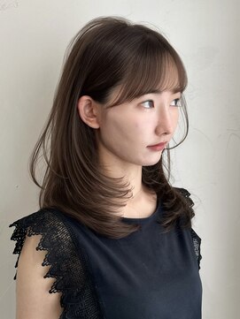 アンカーバイナチュラル(anchor by natural) 韓国風/レイヤー/前髪カット/オリーブ/透明感/ハッシュカット