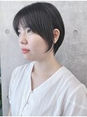 *耳かけショートボブ丸みショート前下がりショートボブ前髪あり
